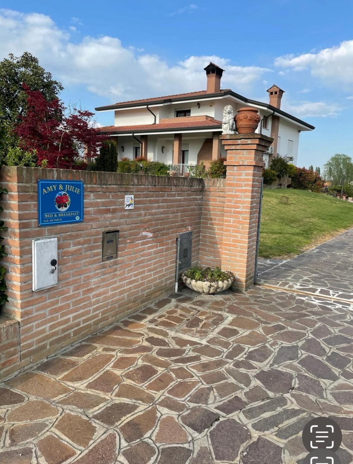 B&B Amy e Julie Badia Polesine Exterior foto